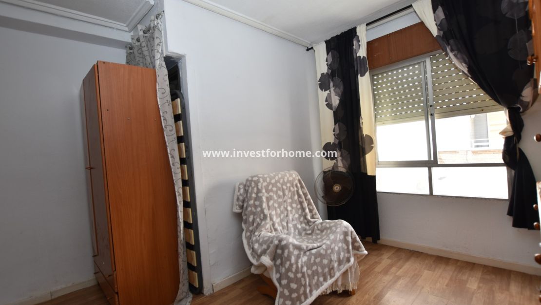 Sale - Apartment - Torrevieja - Costa Blanca