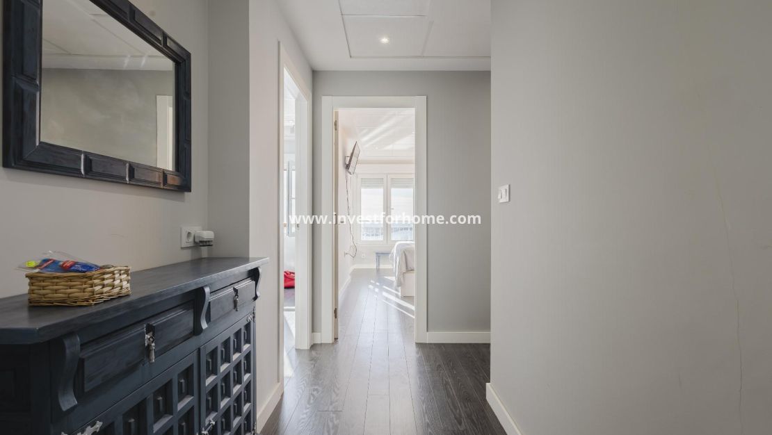 Sale - Apartment - Torrevieja - Costa Blanca