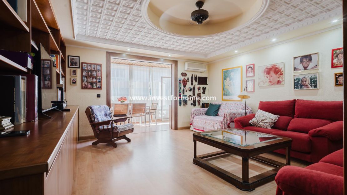 Sale - Apartment - Torrevieja - Costa Blanca