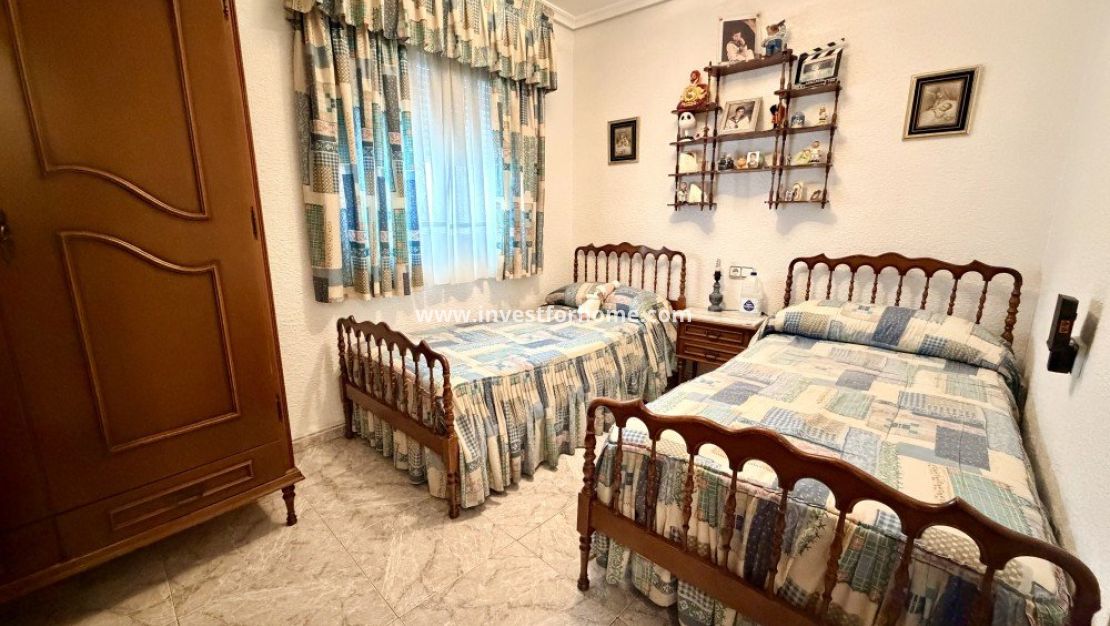 Sale - Apartment - Torrevieja - Costa Blanca