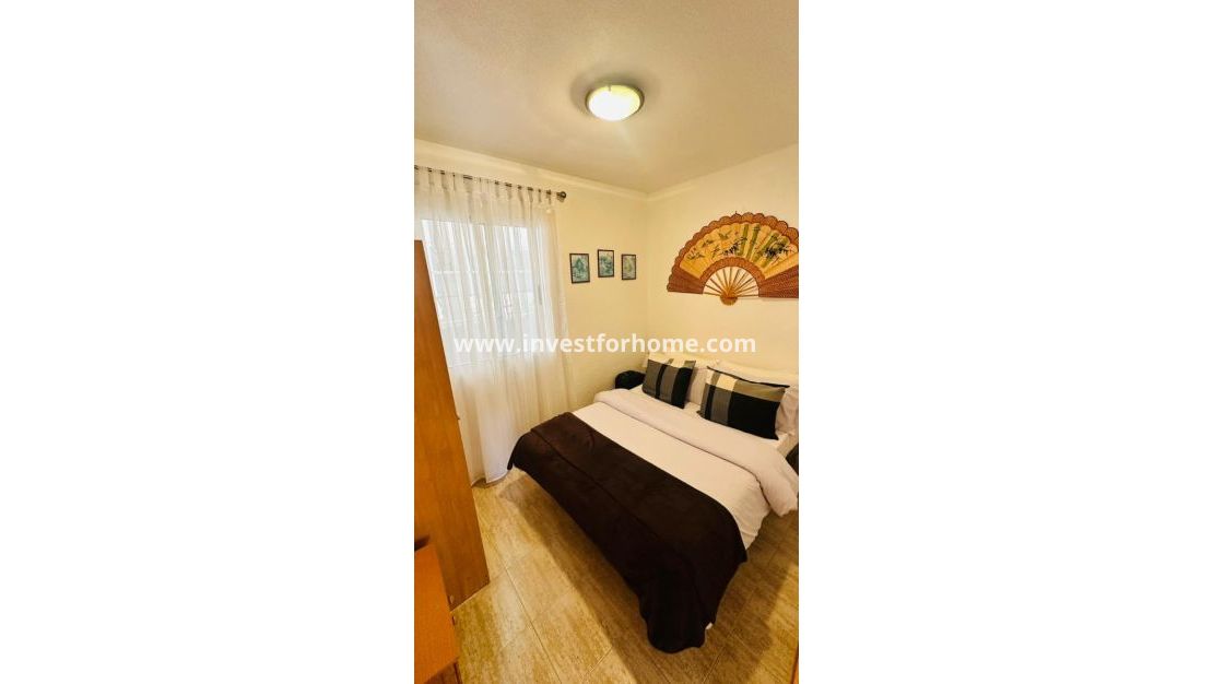 Sale - Apartment - Torrevieja - Costa Blanca