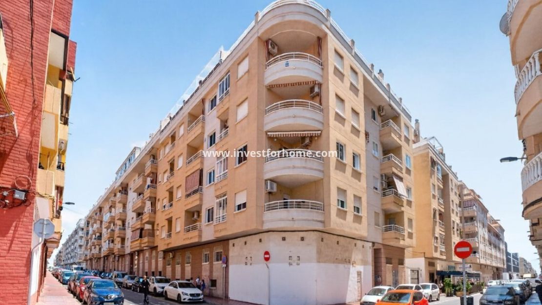 Sale - Apartment - Torrevieja - Costa Blanca