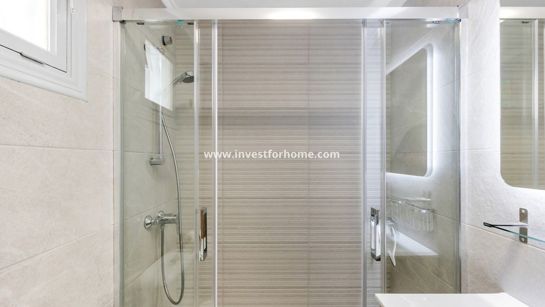 Sale - Apartment - Torrevieja - Costa Blanca