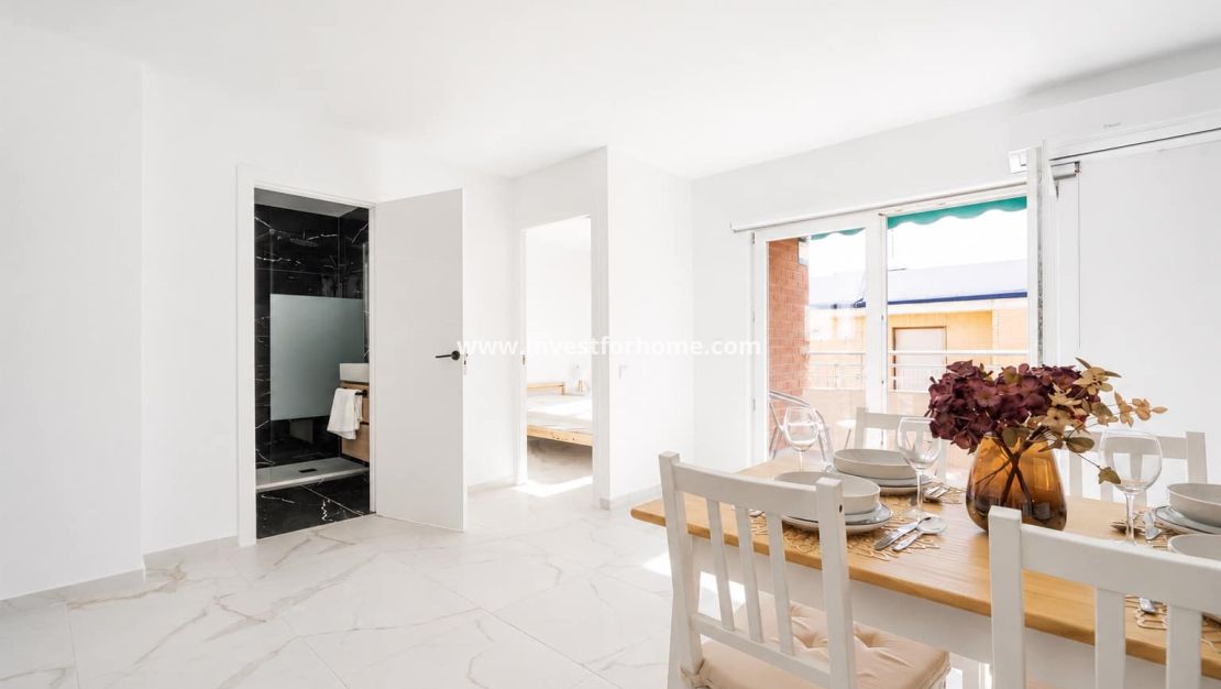 Sale - Apartment - Torrevieja - Costa Blanca
