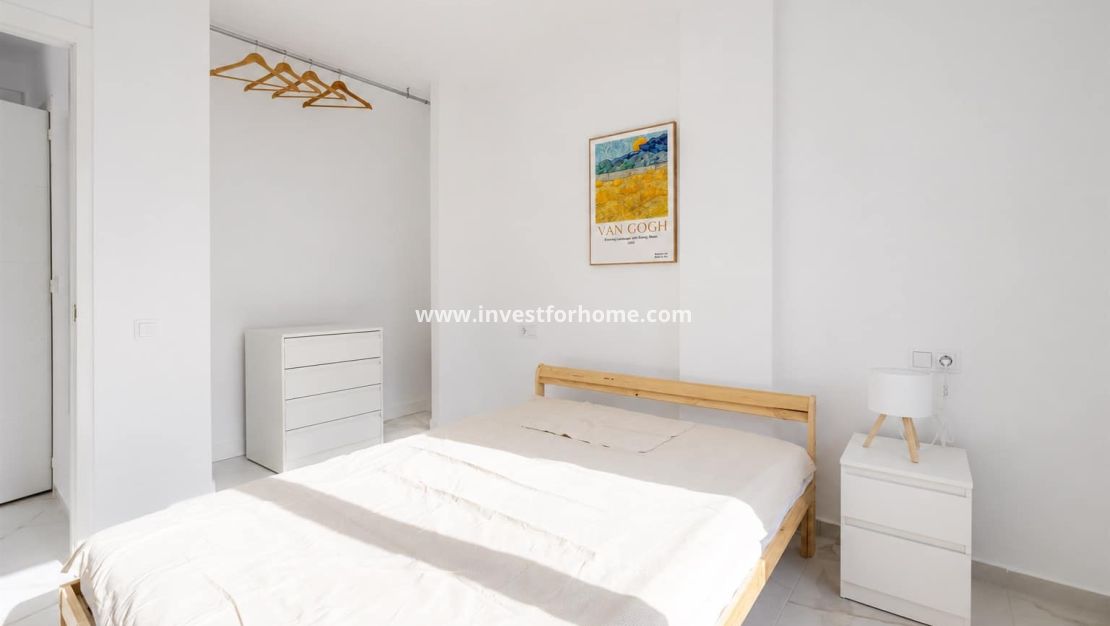 Sale - Apartment - Torrevieja - Costa Blanca