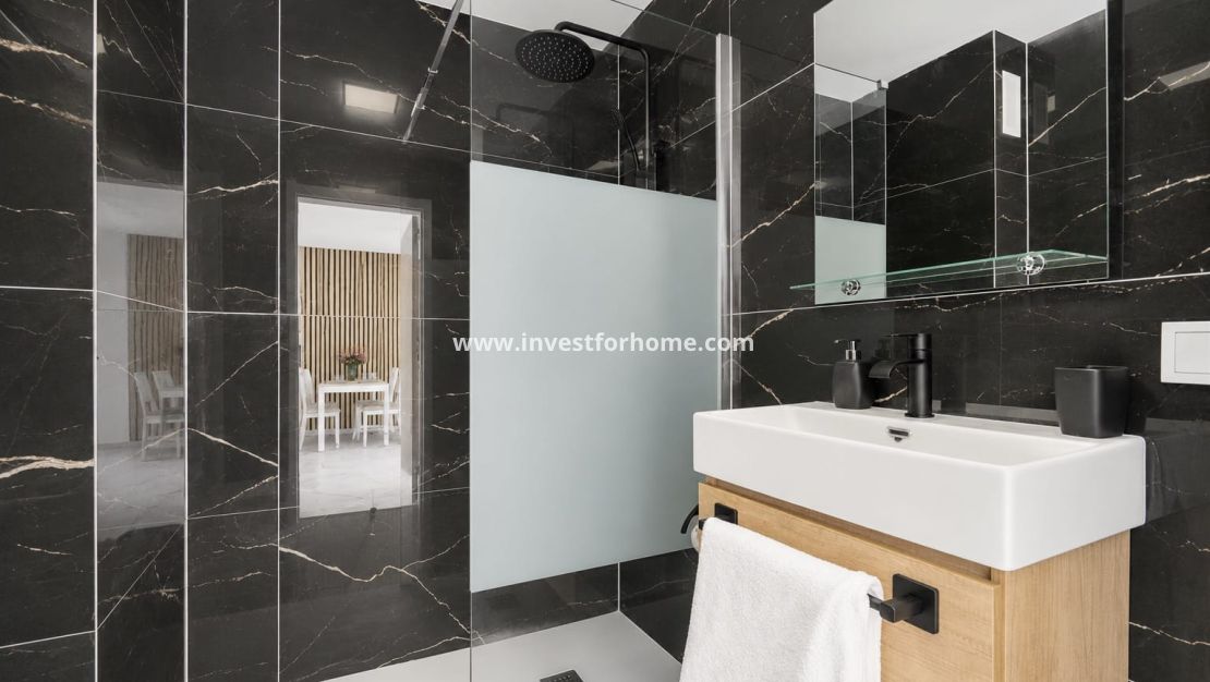 Sale - Apartment - Torrevieja - Costa Blanca
