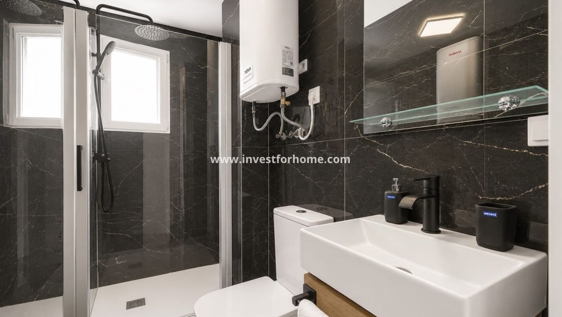 Sale - Apartment - Torrevieja - Costa Blanca