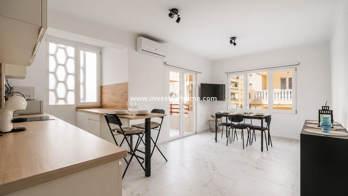 Sale - Apartment - Torrevieja - Costa Blanca