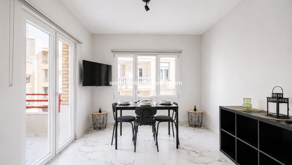 Sale - Apartment - Torrevieja - Costa Blanca