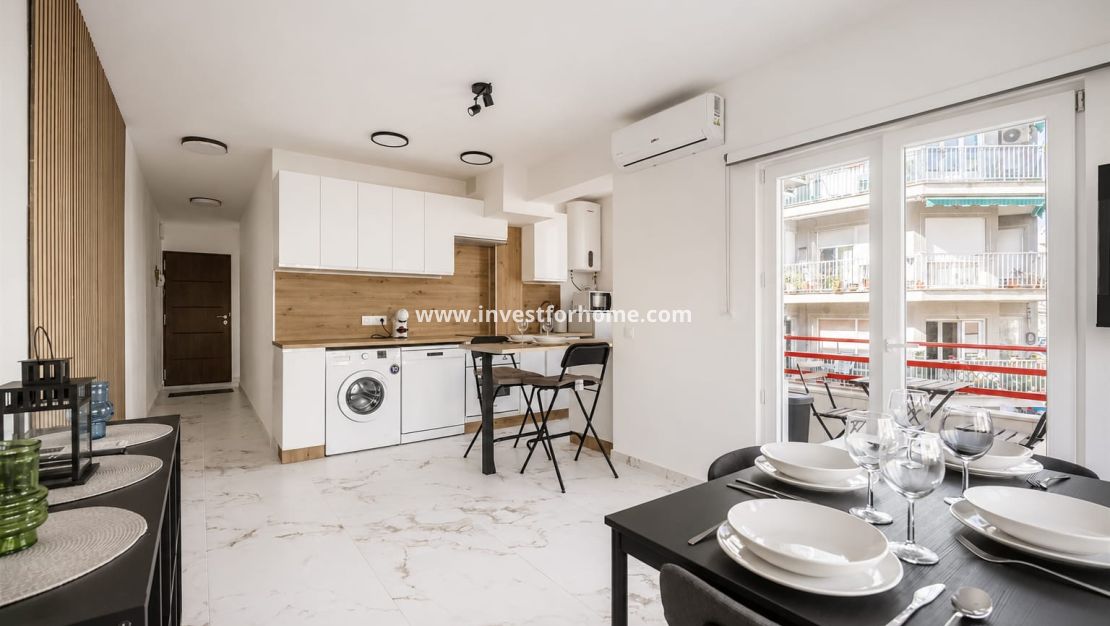 Sale - Apartment - Torrevieja - Costa Blanca