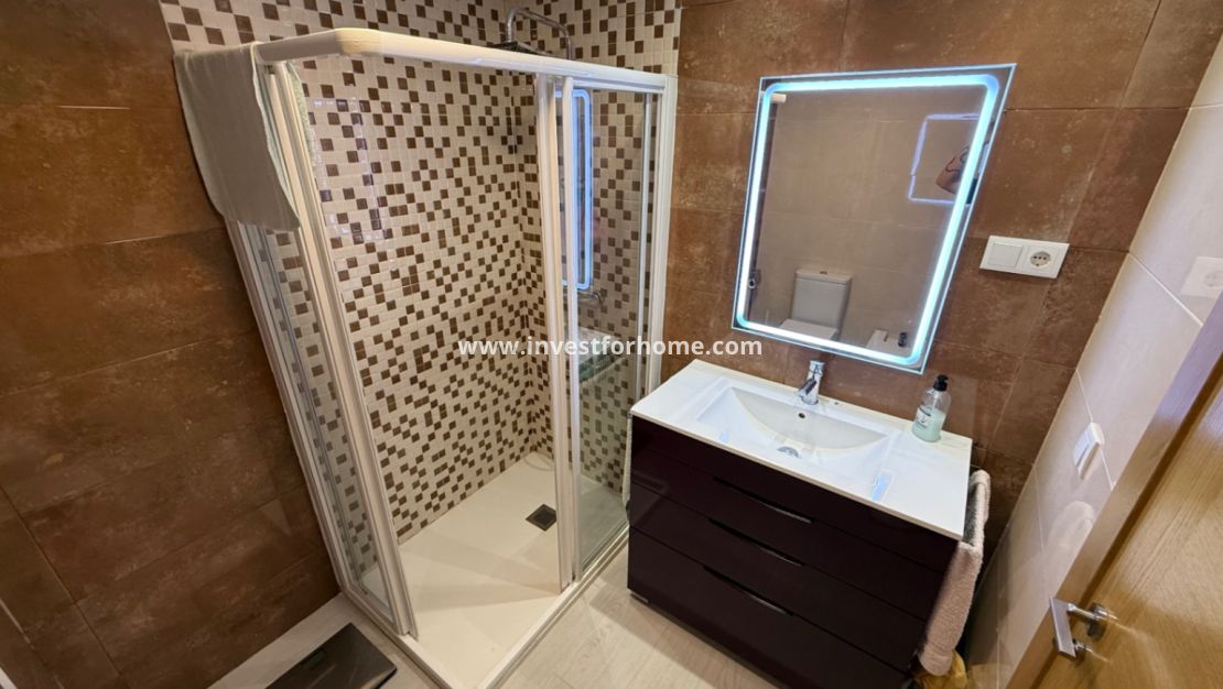 Sale - Apartment - Torrevieja - Costa Blanca