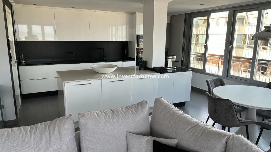 Sale - Apartment - Torrevieja - El Acequión - Los Náufragos