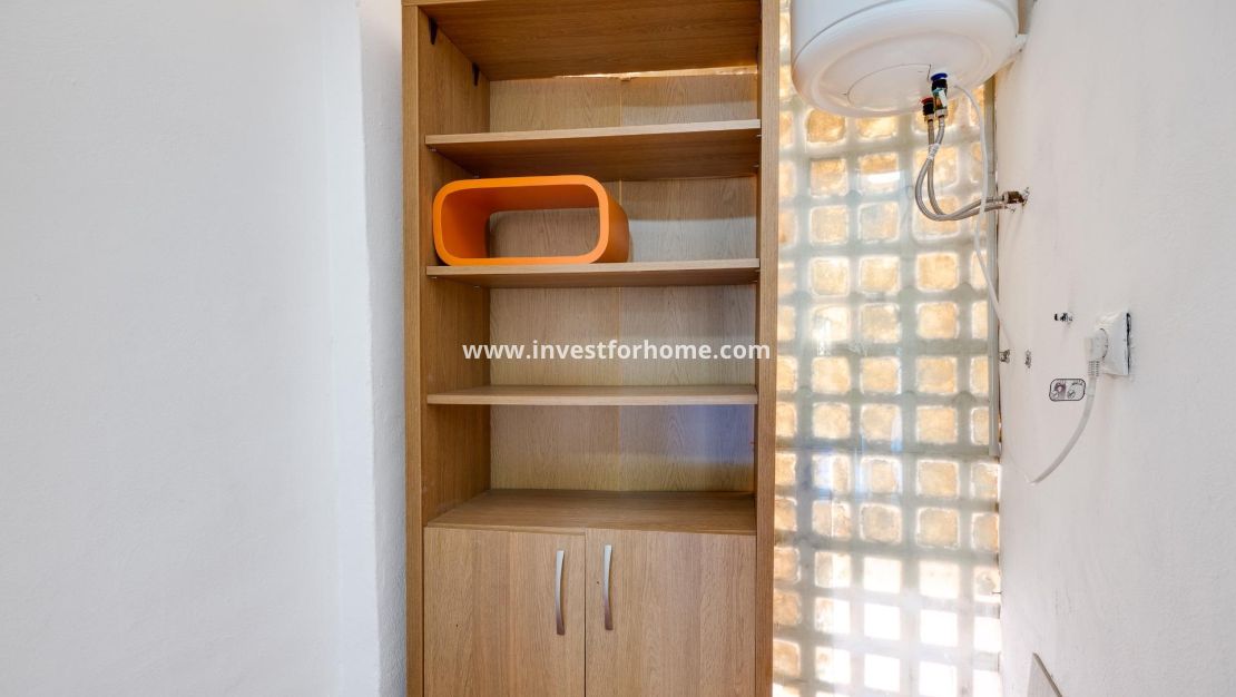 Sale - Apartment - Torrevieja - El Acequión - Los Náufragos