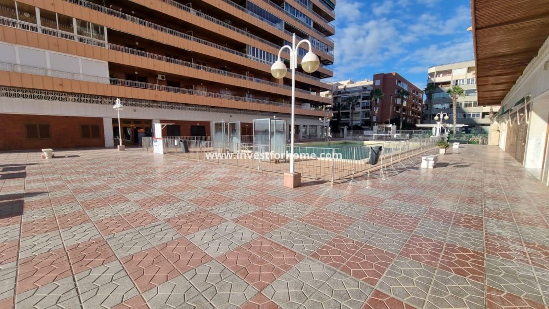 Sale - Apartment - Torrevieja - El Acequión - Los Náufragos