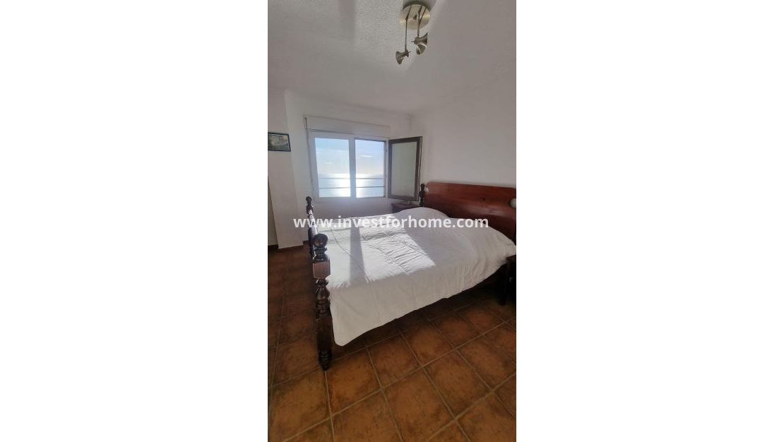 Sale - Apartment - Torrevieja - El Acequión - Los Náufragos