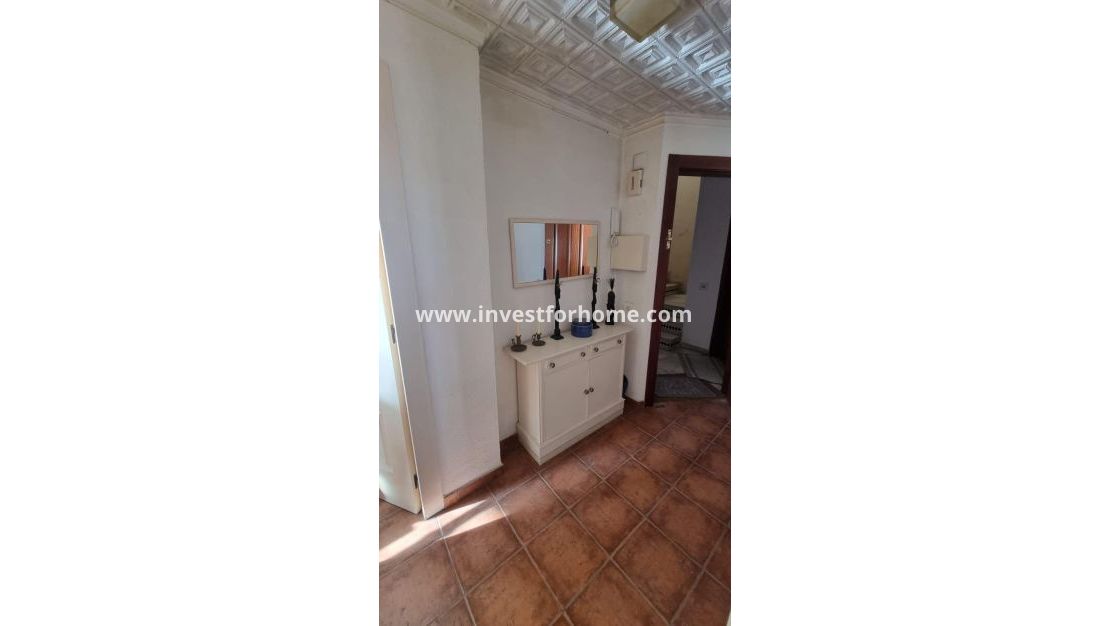 Sale - Apartment - Torrevieja - El Acequión - Los Náufragos