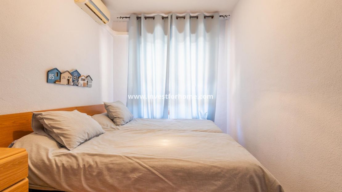 Sale - Apartment - Torrevieja - El Acequión - Los Náufragos