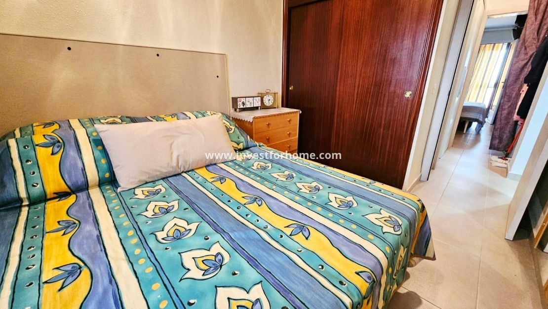 Sale - Apartment - Torrevieja - El Acequión - Los Náufragos