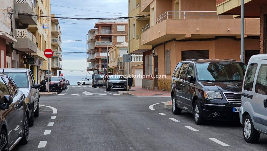 Sale - Apartment - Torrevieja - El Acequión - Los Náufragos