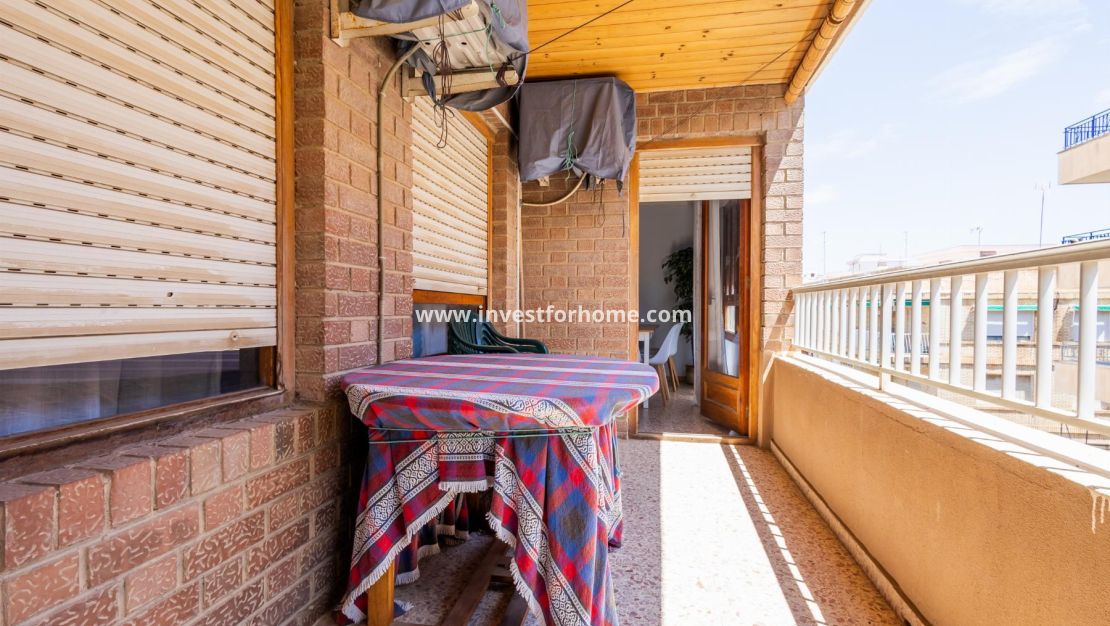 Sale - Apartment - Torrevieja - El Acequión - Los Náufragos