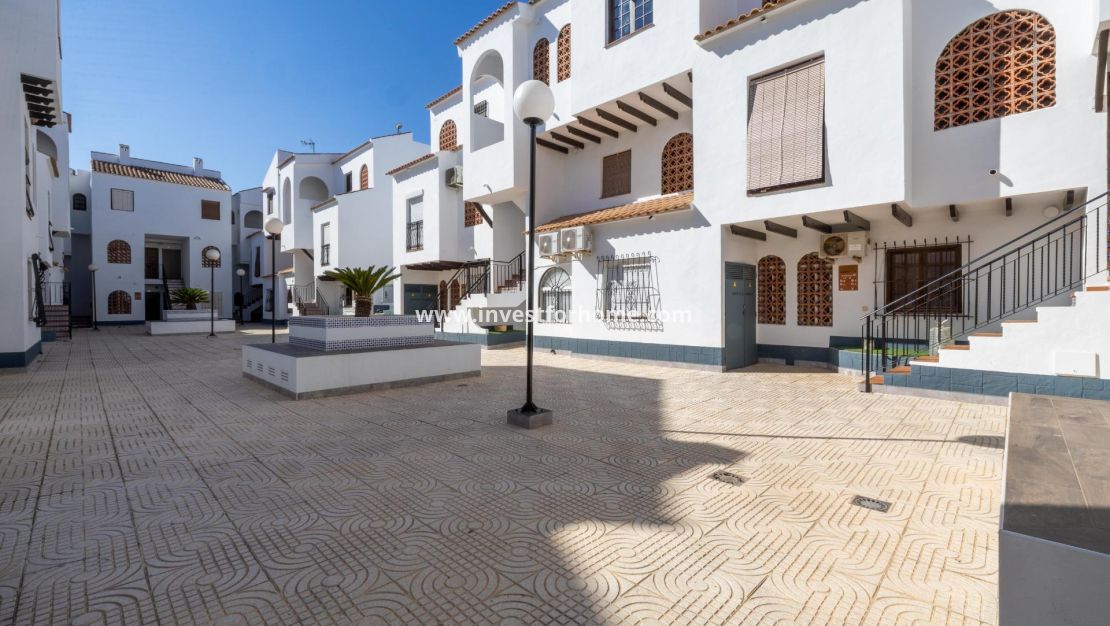 Sale - Apartment - Torrevieja - El Acequión - Los Náufragos