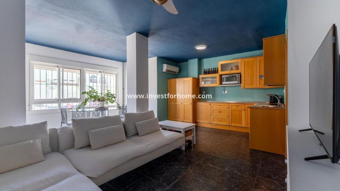 Sale - Apartment - Torrevieja - El Acequión - Los Náufragos