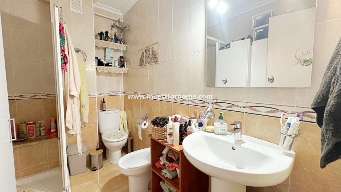 Sale - Apartment - Torrevieja - El Acequión - Los Náufragos