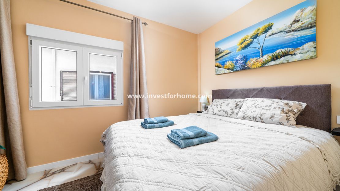 Sale - Apartment - Torrevieja - El Chaparral