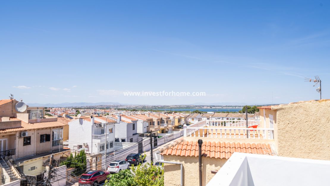 Sale - Apartment - Torrevieja - El Chaparral