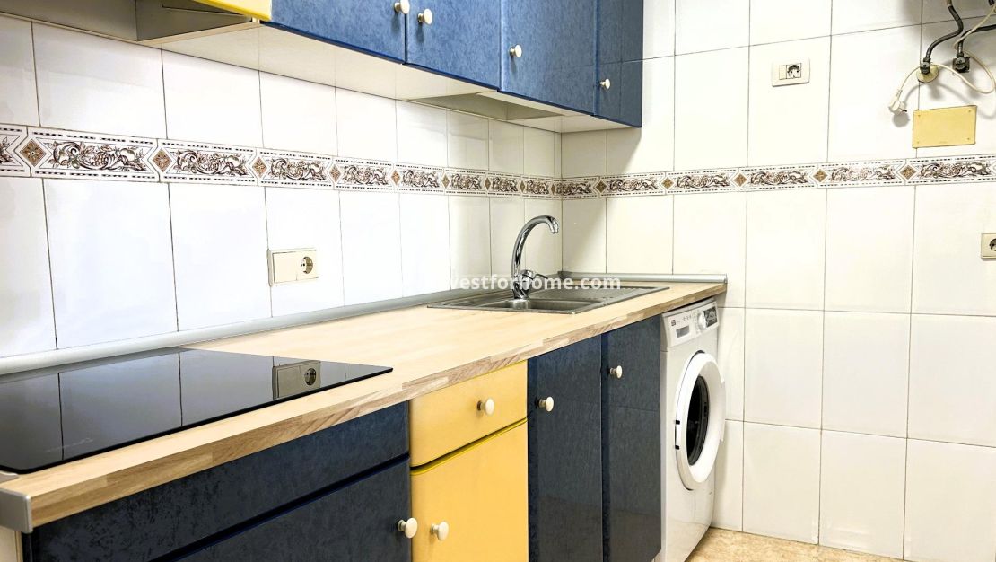 Sale - Apartment - Torrevieja - El Molino