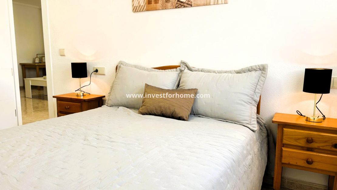 Sale - Apartment - Torrevieja - El Molino