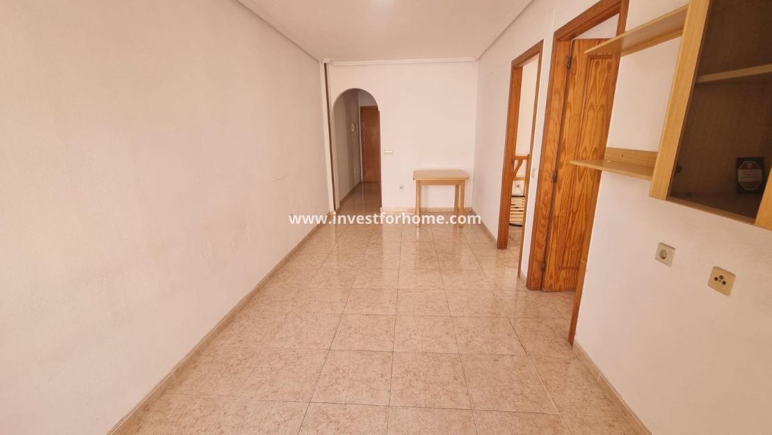 Sale - Apartment - Torrevieja - El Molino