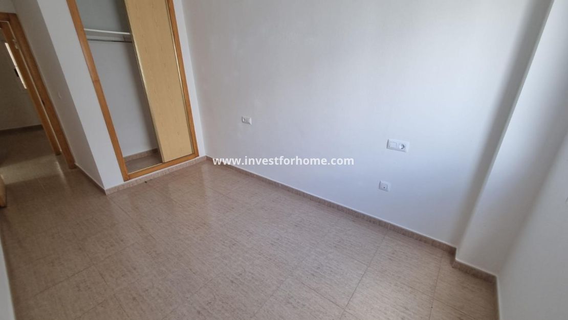 Sale - Apartment - Torrevieja - El Molino