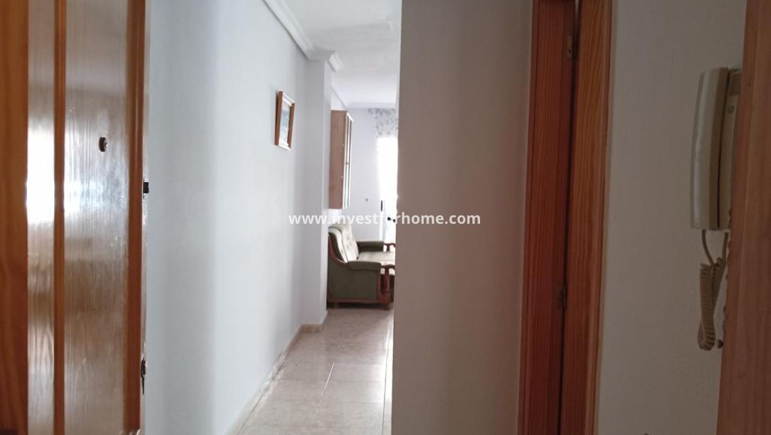 Sale - Apartment - Torrevieja - El Molino