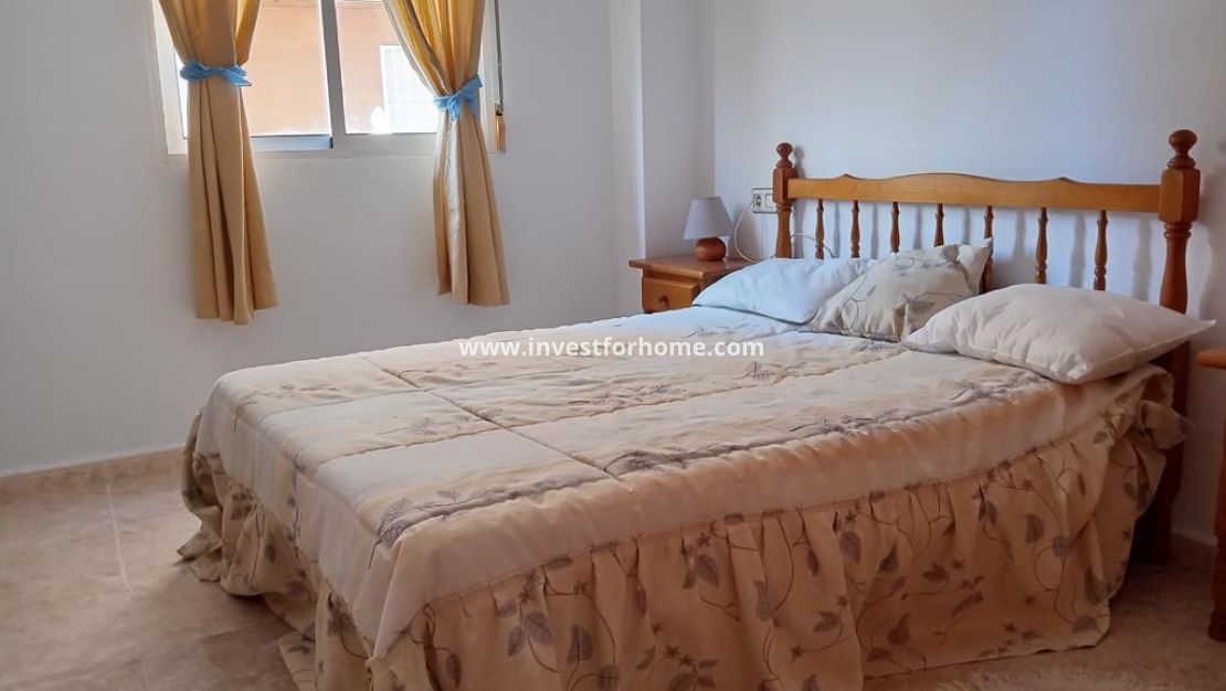 Sale - Apartment - Torrevieja - El Molino