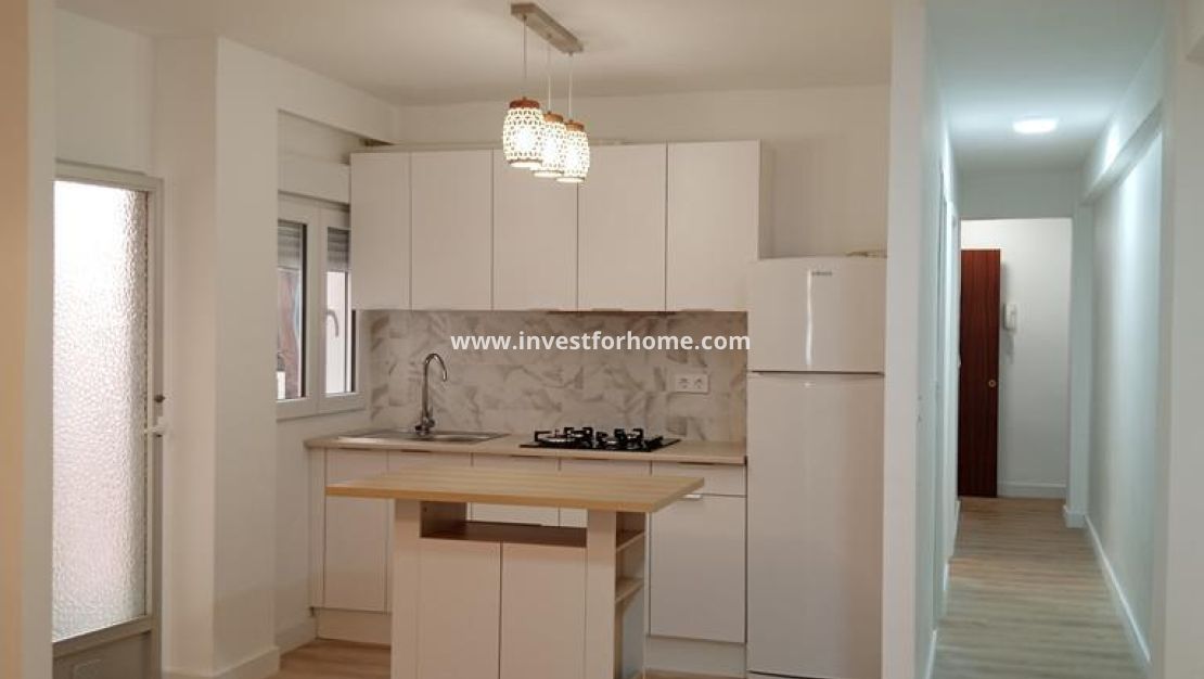 Sale - Apartment - Torrevieja - El Molino