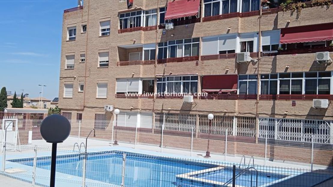 Sale - Apartment - Torrevieja - El Molino