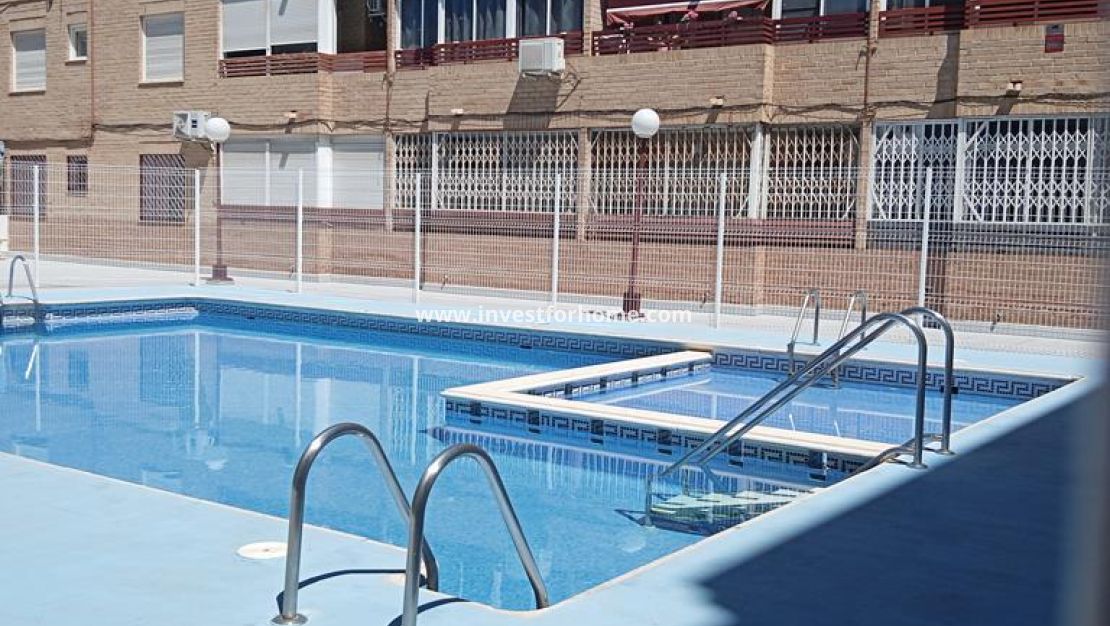 Sale - Apartment - Torrevieja - El Molino