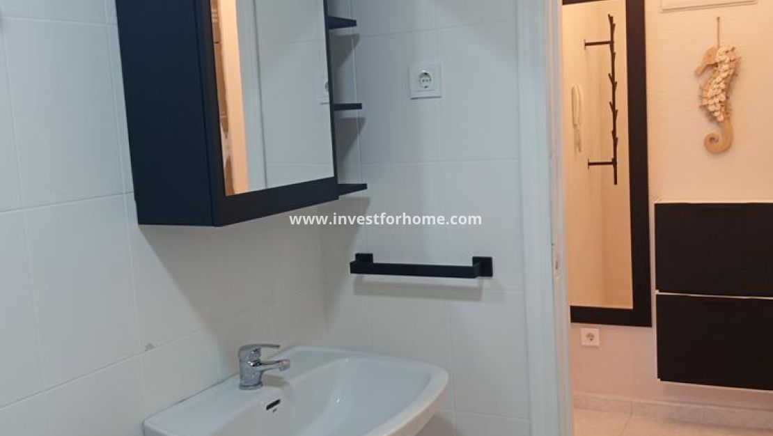 Sale - Apartment - Torrevieja - El Molino