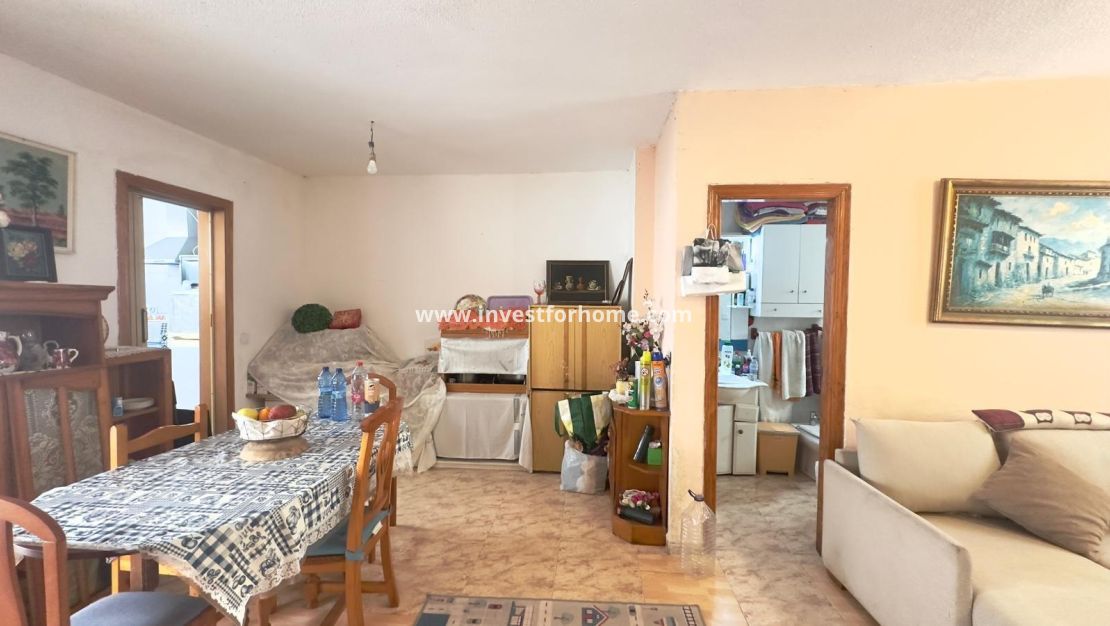 Sale - Apartment - Torrevieja - Estacion De Autobuses