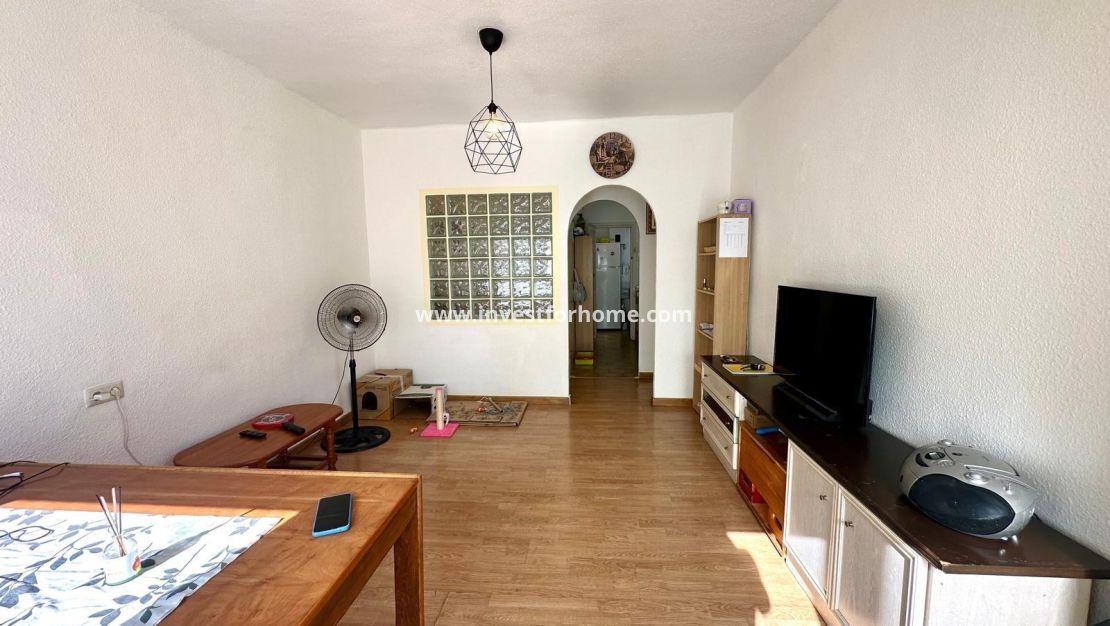 Sale - Apartment - Torrevieja - Estacion De Autobuses