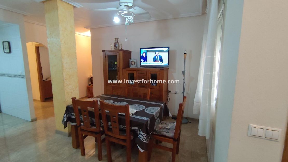 Sale - Apartment - Torrevieja - Estacion De Autobuses