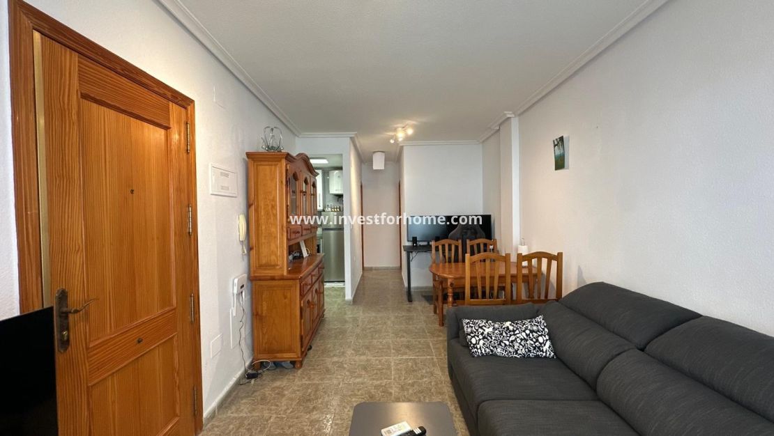 Sale - Apartment - Torrevieja - Estacion De Autobuses