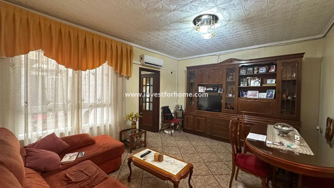 Sale - Apartment - Torrevieja - Estacion De Autobuses