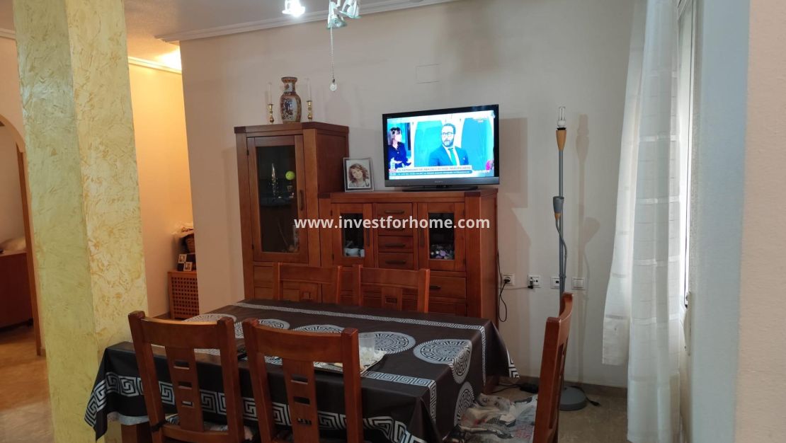 Sale - Apartment - Torrevieja - Estacion De Autobuses