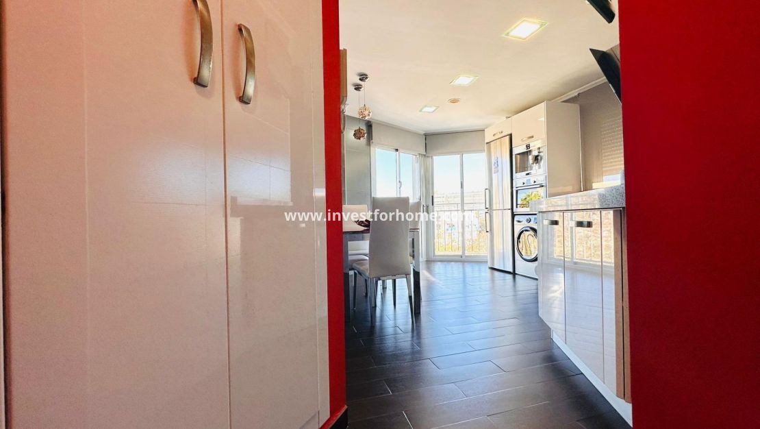 Sale - Apartment - Torrevieja - Estacion De Autobuses