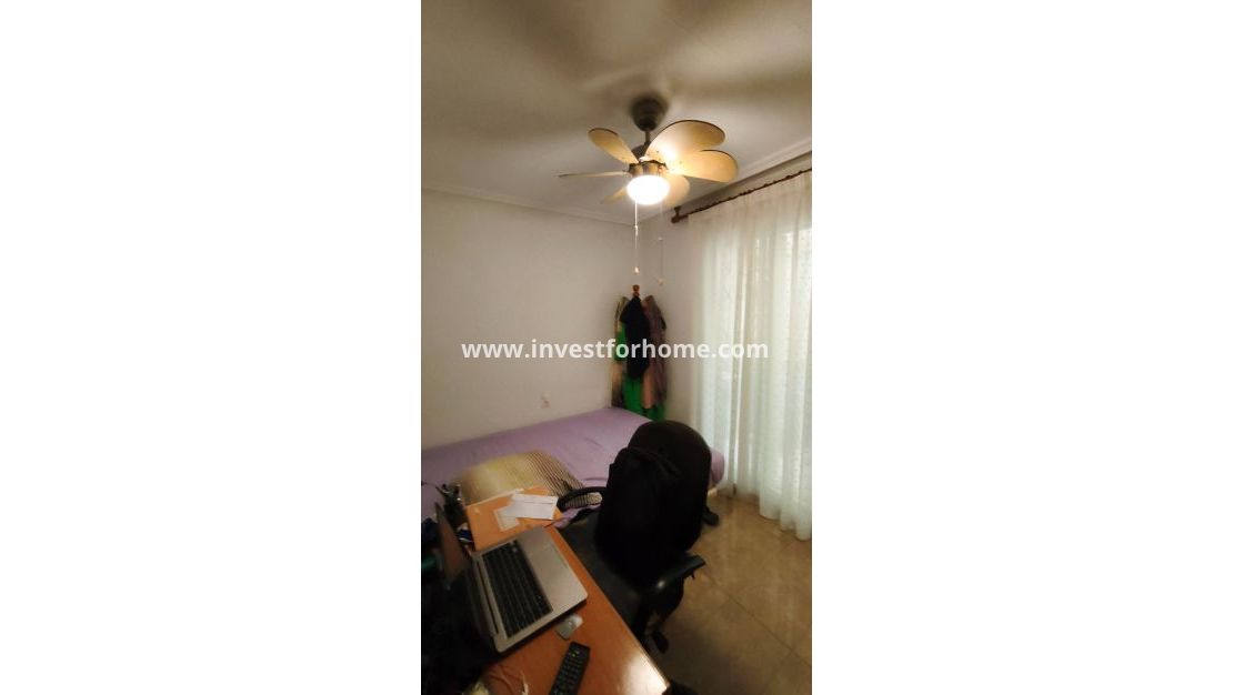 Sale - Apartment - Torrevieja - Estacion De Autobuses