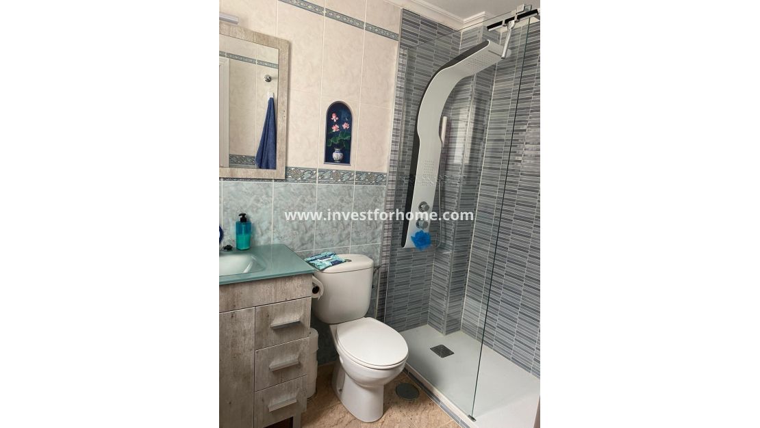 Sale - Apartment - Torrevieja - Estacion De Autobuses