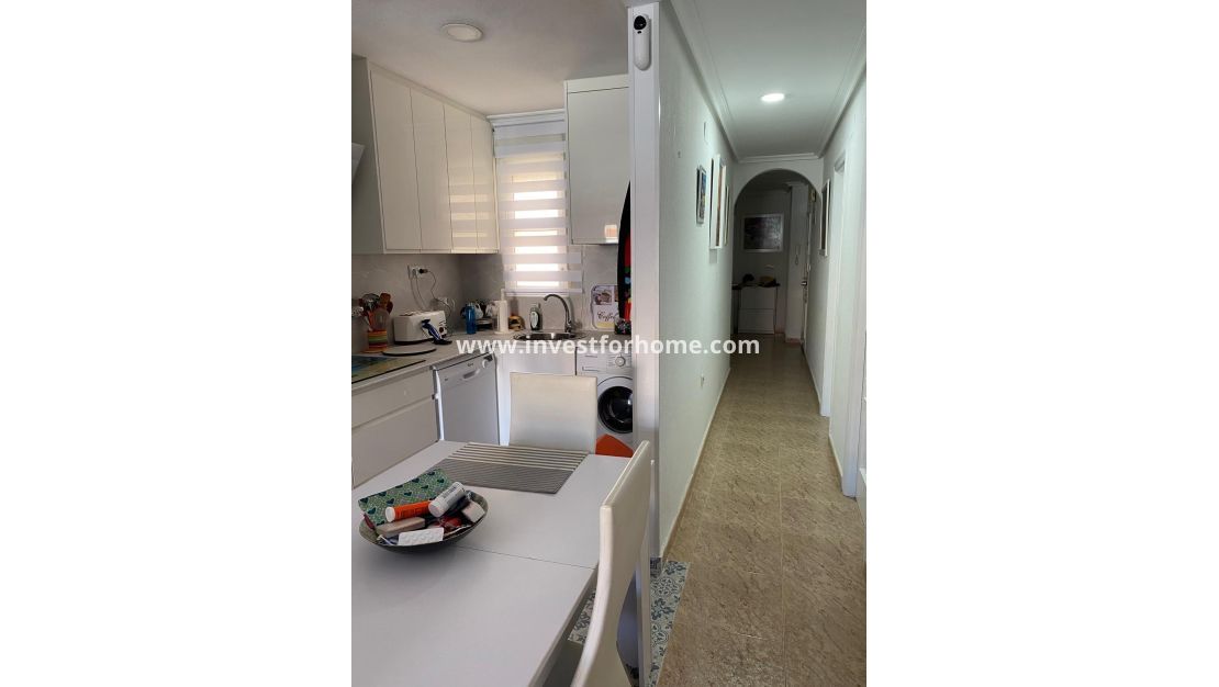 Sale - Apartment - Torrevieja - Estacion De Autobuses
