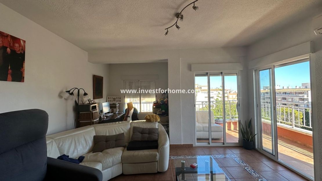 Sale - Apartment - Torrevieja - Estacion De Autobuses